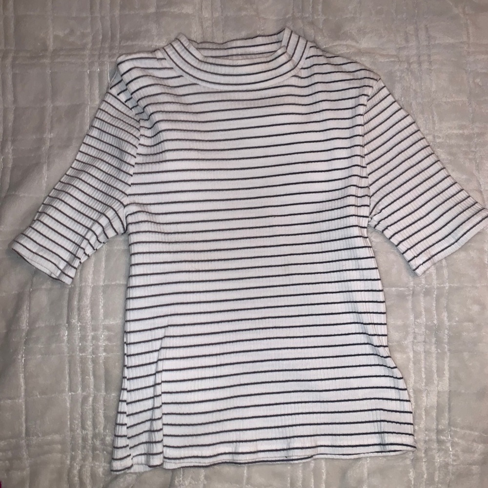 Stripped shirt!